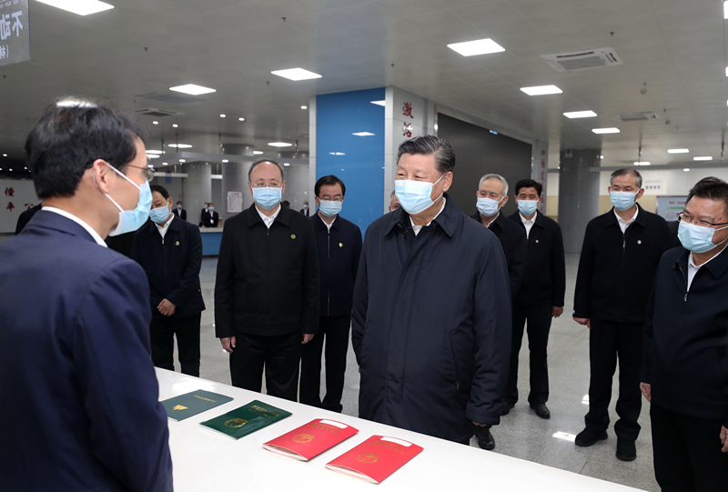 2021年3月23日，習(xí)近平在福建三明沙縣農(nóng)村產(chǎn)權(quán)交易中心考察。