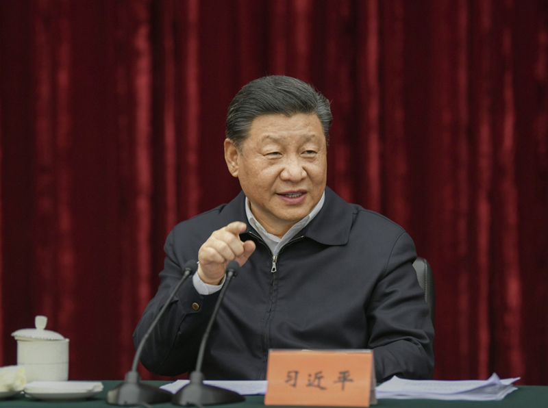 2019年4月15日至17日，中共中央總書記、國家主席、中央軍委主席習近平在重慶考察，并主持召開解決“兩不愁三保障”突出問題座談會。這是4月16日下午，習近平主持召開解決“兩不愁三保障”突出問題座談會并發(fā)表重要講話。新華社記者 謝環(huán)馳 攝
